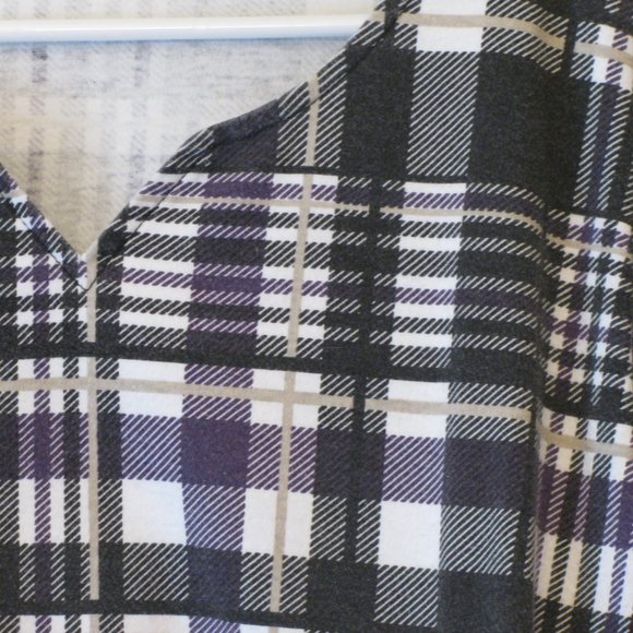 * 3/$15 Rebecca Malone Plaid Top Large EUC Purple White Gray Blouse - Picture 3 of 4